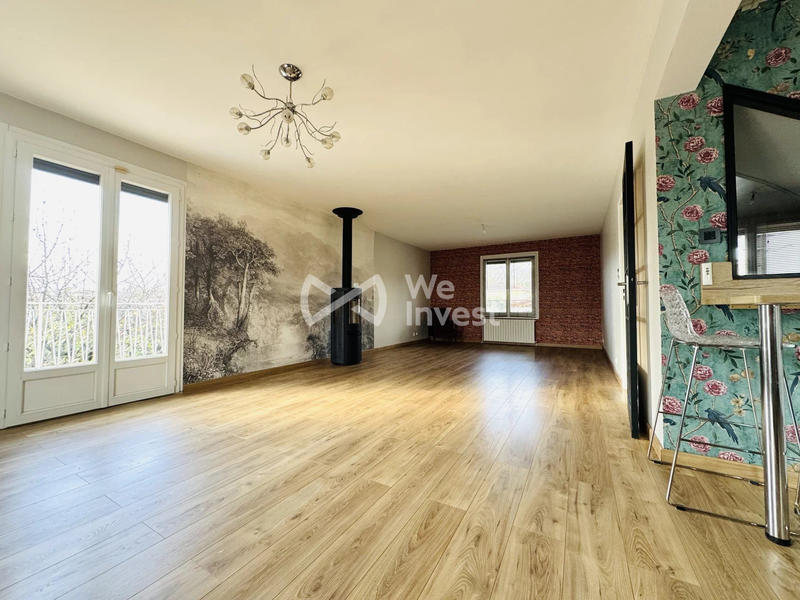 Maison - 205 m² - 7 pièces