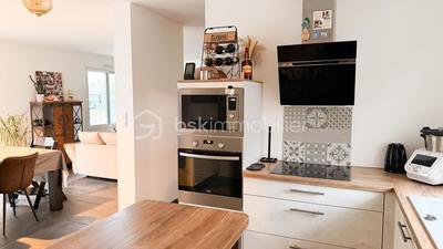 Maison - 96 m² - 5 pièces