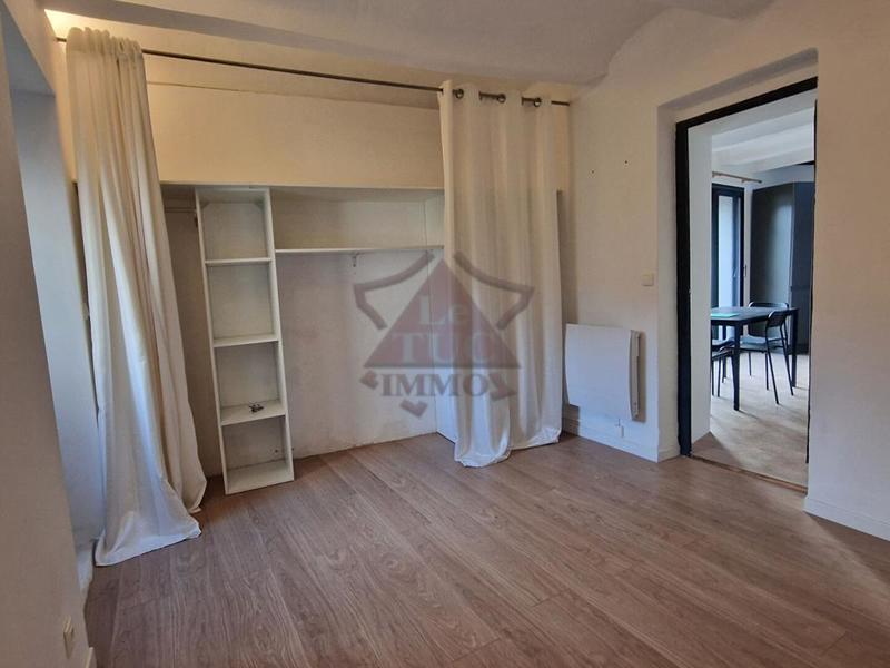 Maison de village - 90 m² - 4 pièces