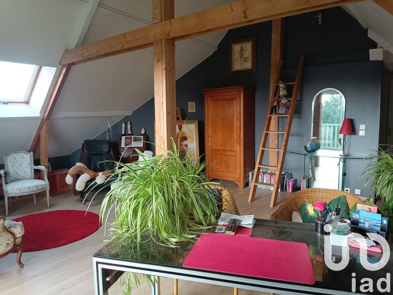 Maison - 235 m² - 4 pièces