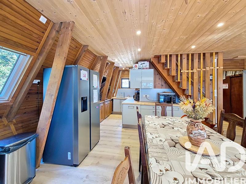 Châlet - 166 m² - 8 pièces