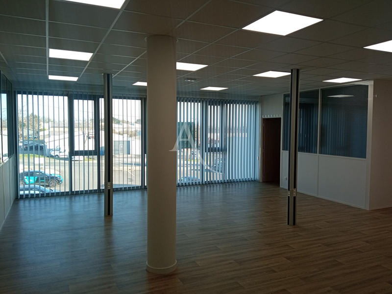 Local commercial - 191 m² - 7 pièces