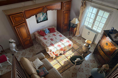 Maison - 212 m² - 6 pièces