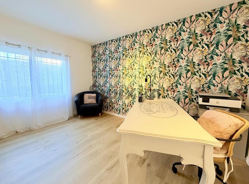 Maison - 137 m² - 4 pièces