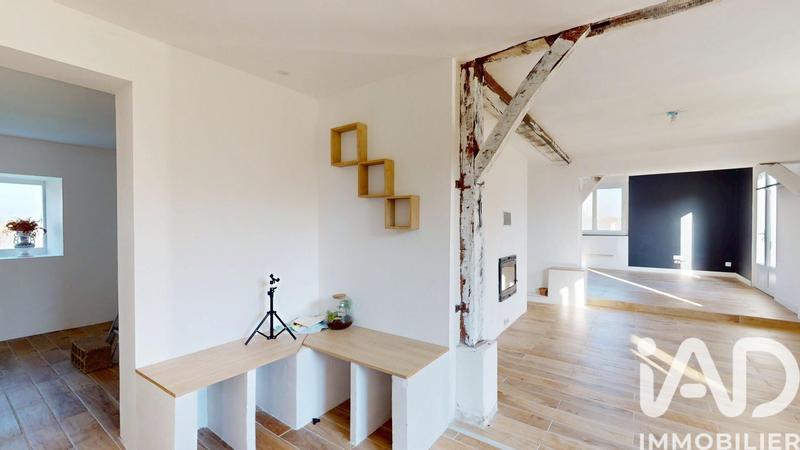 Maison - 185 m² - 8 pièces