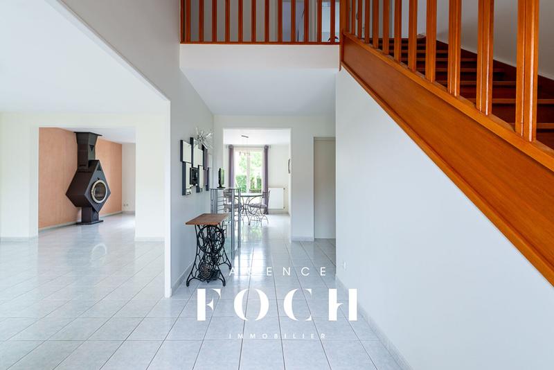 Maison - 158 m² - 6 pièces