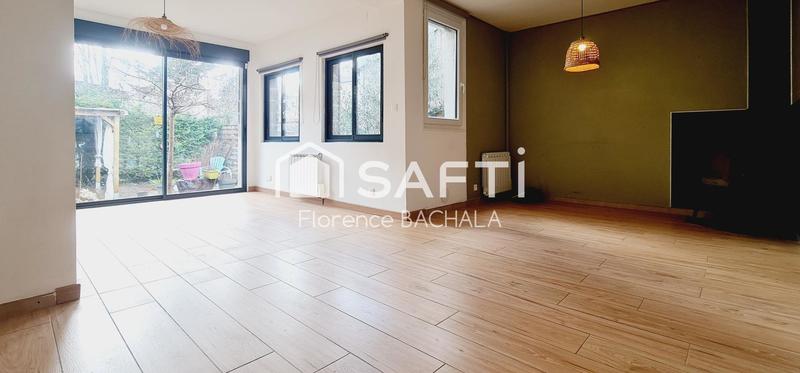 Maison - 75 m² - 5 pièces