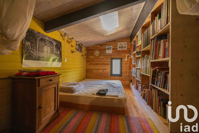 Maison - 200 m² - 6 pièces