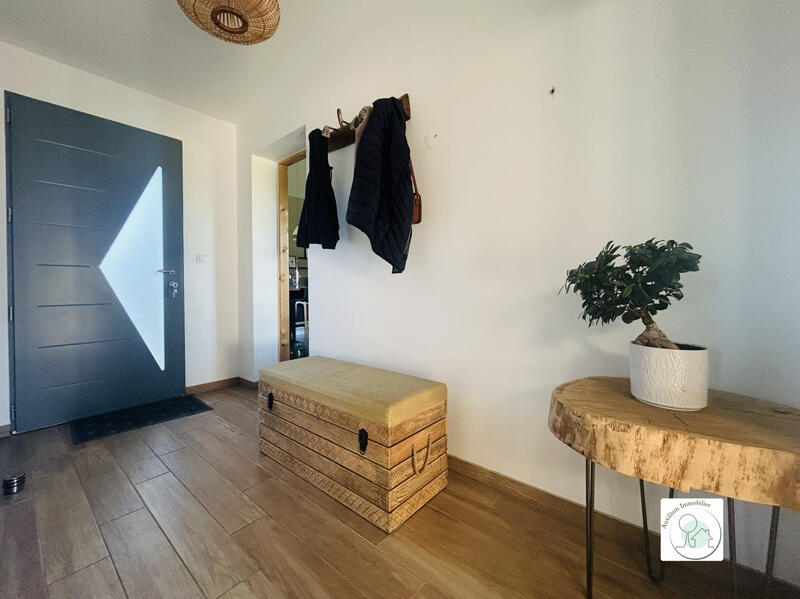 Villa - 174 m² - 6 pièces