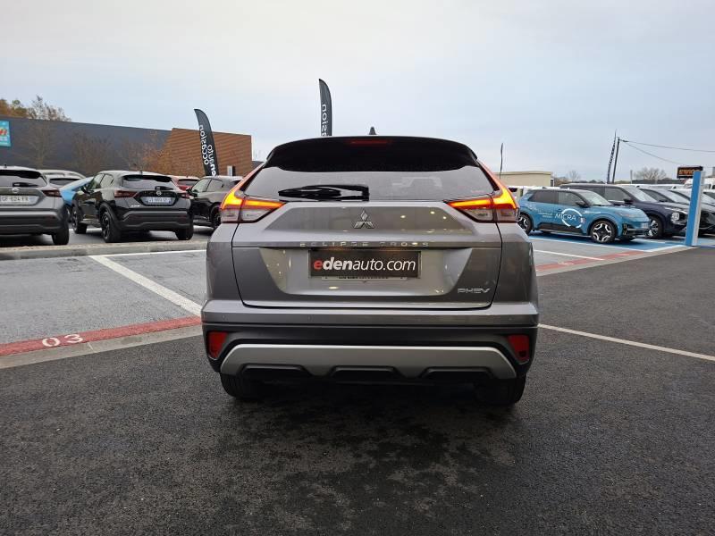 Mitsubishi Eclipse Cross 2.4 Mivec Phev Twin Motor 4wd Intense