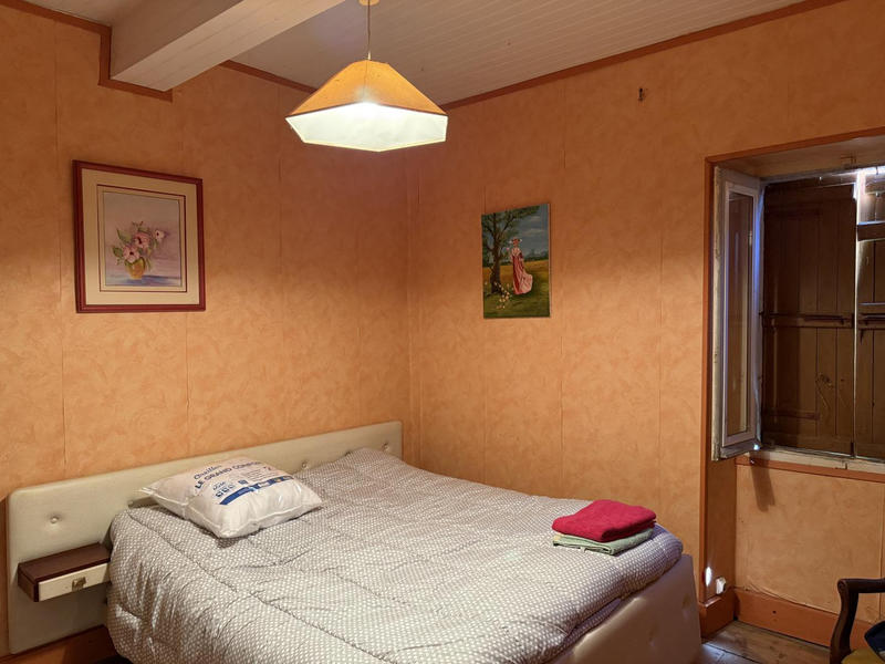 Maison - 147 m² - 8 pièces