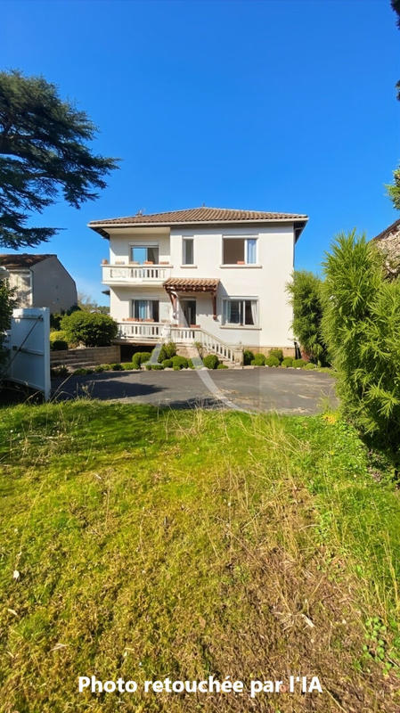 Maison - 139 m² - 7 pièces