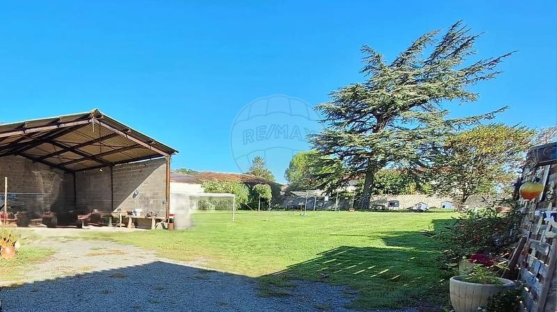 Maison de village - 193 m² - 7 pièces