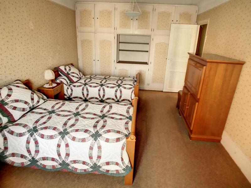 Maison - 167 m² - 6 pièces