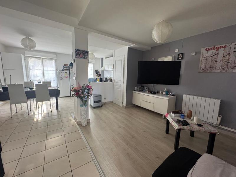 Maison - 87 m² - 4 pièces