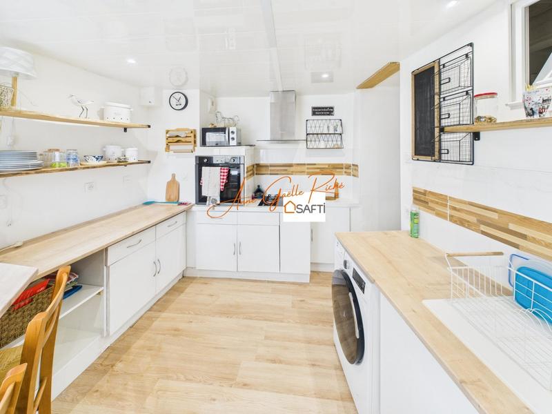 Maison - 102 m² - 6 pièces