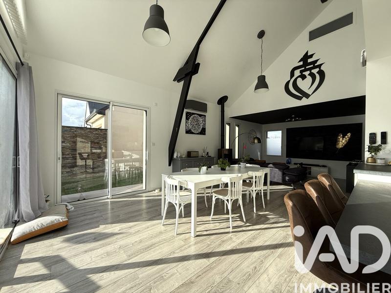 Maison - 129 m² - 6 pièces