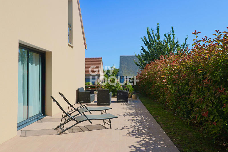 Maison - 145 m² - 5 pièces