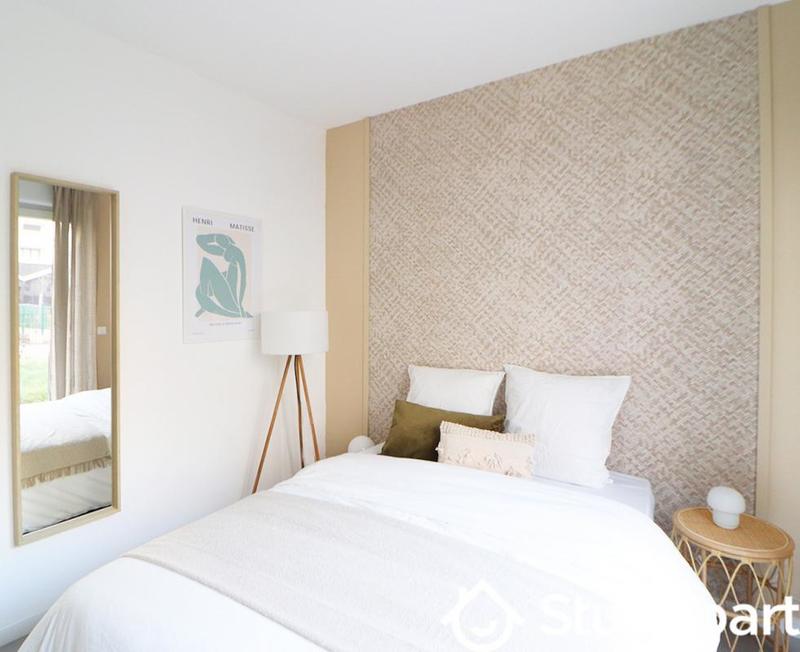 Chambre - 15 m² - 1 pièce