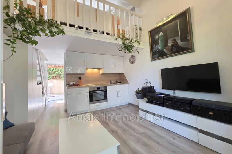 Mazet - 28 m² - 2 pièces