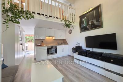 Mazet - 28 m² - 2 pièces