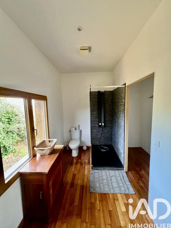 Maison - 298 m² - 5 pièces