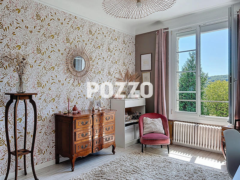 Maison - 189 m² - 7 pièces