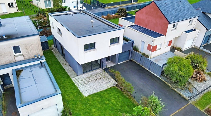 Maison - 128 m² - 6 pièces