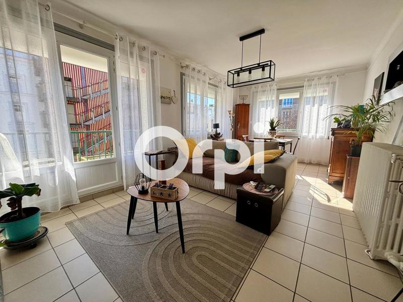 Appartement - 74 m² - 3 pièces