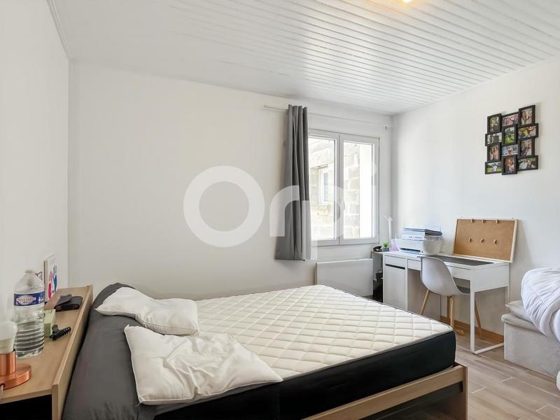 Immeuble - 126 m² - 7 pièces