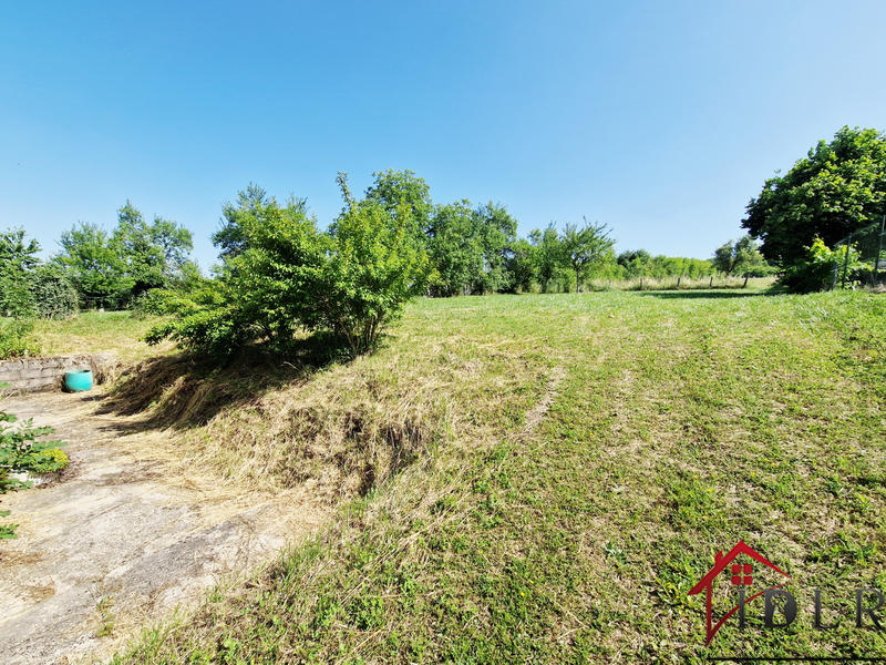 Maison de village - 85 m² - 2 pièces