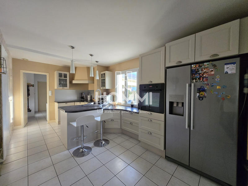 Maison - 167 m² - 6 pièces