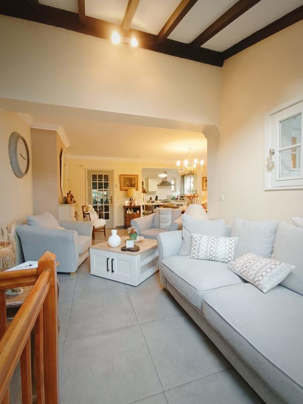 Maison - 120 m² - 5 pièces