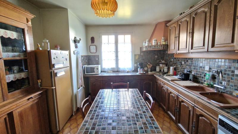 Maison - 145 m² - 8 pièces