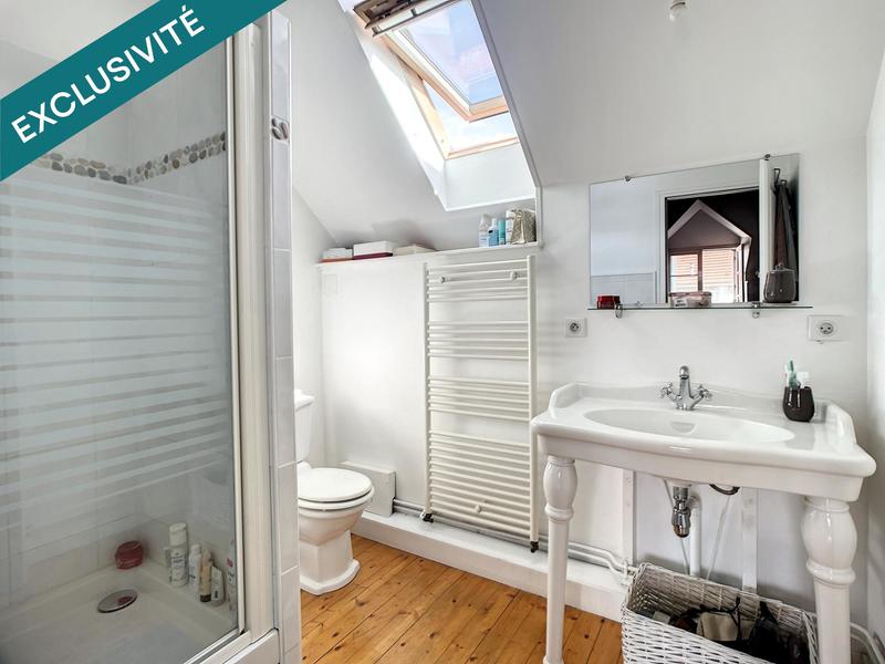 Appartement - 180 m² - 6 pièces