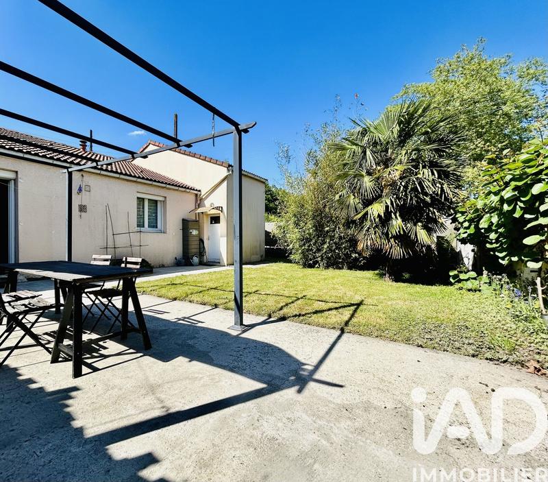 Maison - 85 m² - 6 pièces