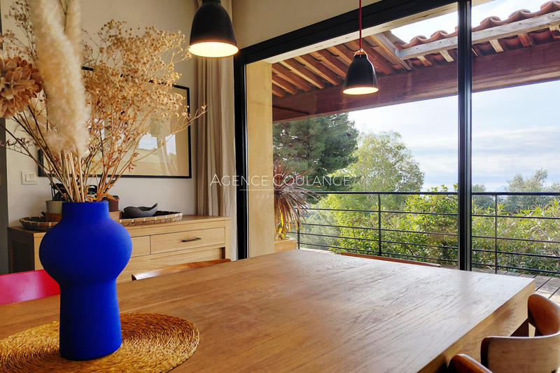 Villa - 180 m² - 5 pièces