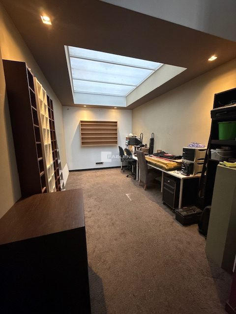 Local commercial - 70 m² - 3 pièces