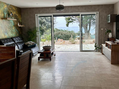 Maison - 168 m² - 7 pièces