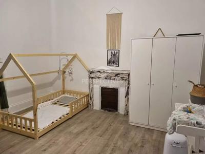 Appartement - 75 m² - 3 pièces