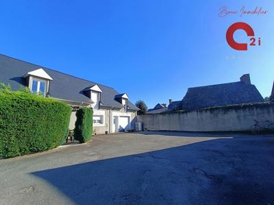 Maison - 185 m² - 6 pièces