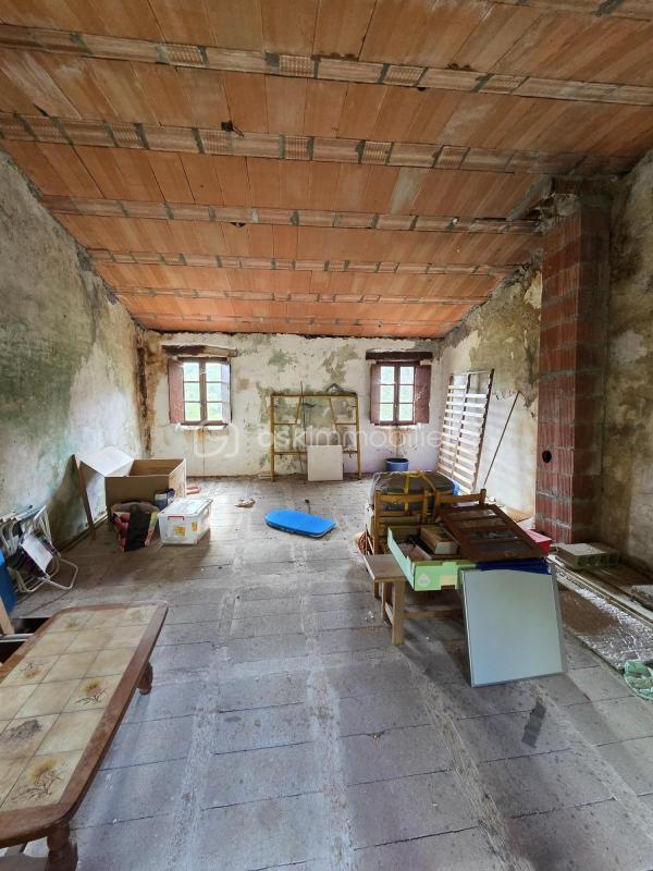 Maison en pierre - 105 m² - 5 pièces