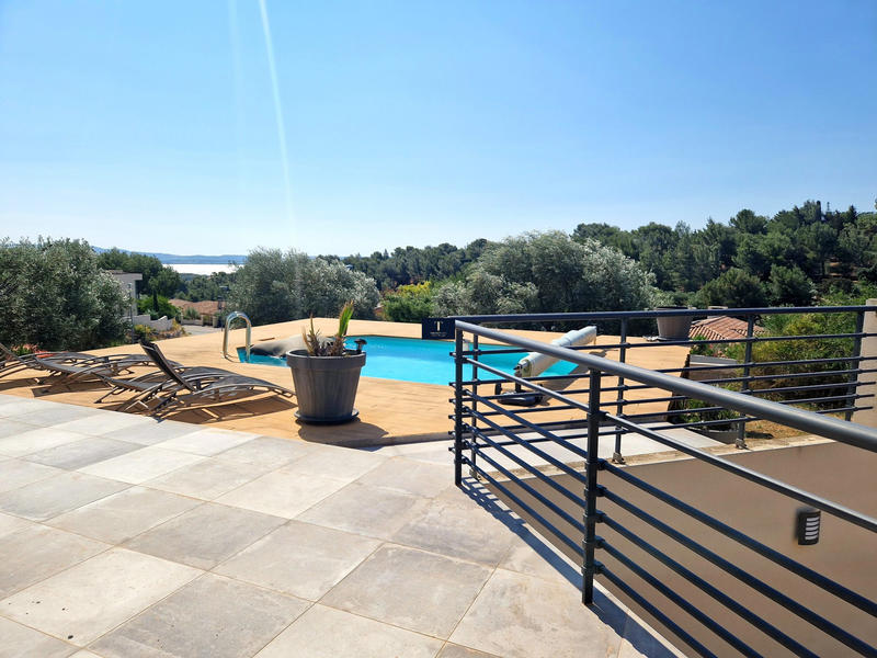 Villa - 171 m² - 5 pièces