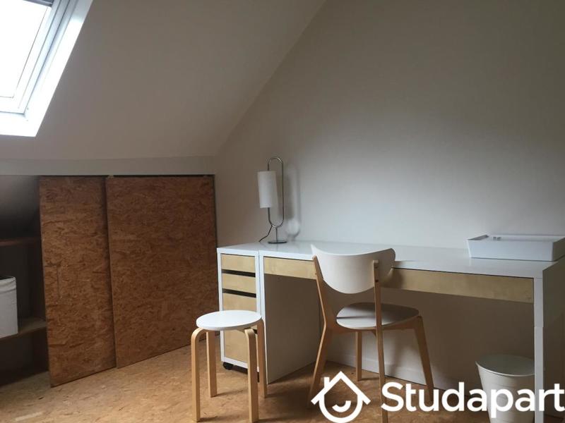 Chambre - 15 m² - 1 pièce