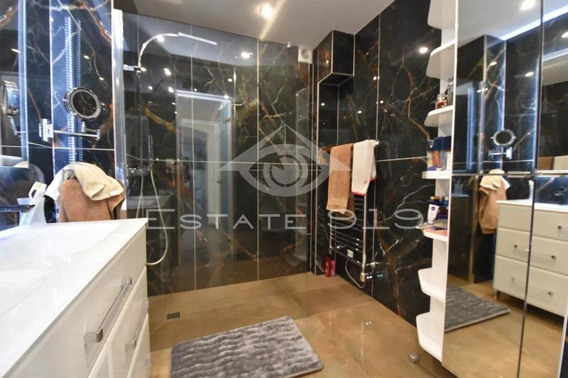 Appartement - 83 m² - 3 pièces