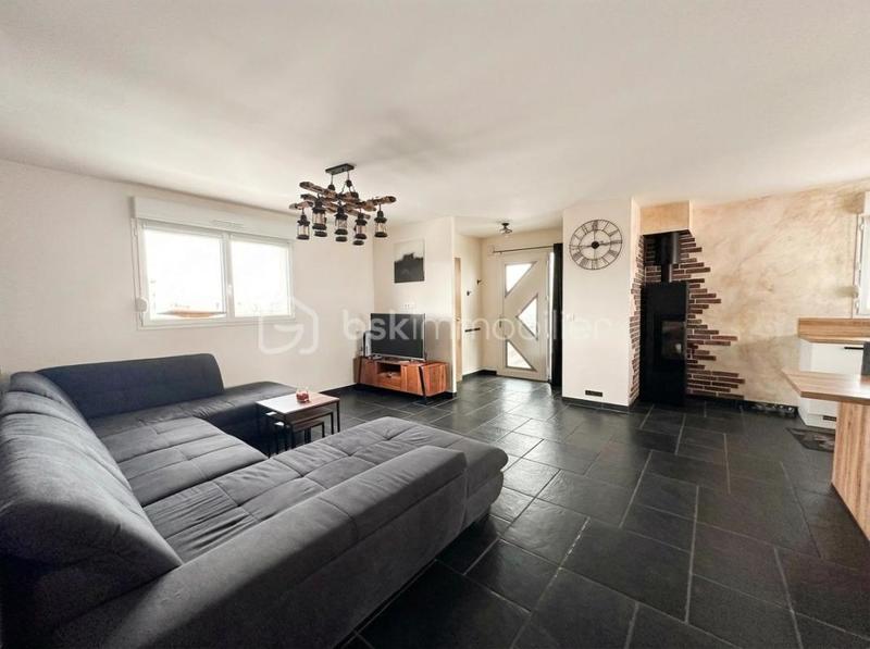 Maison - 96 m² - 4 pièces