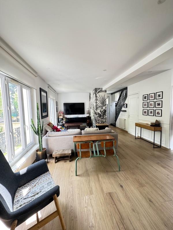 Maison - 115 m² - 6 pièces