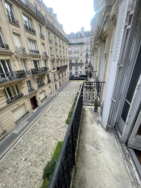 Appartement - 72 m² - 2 pièces