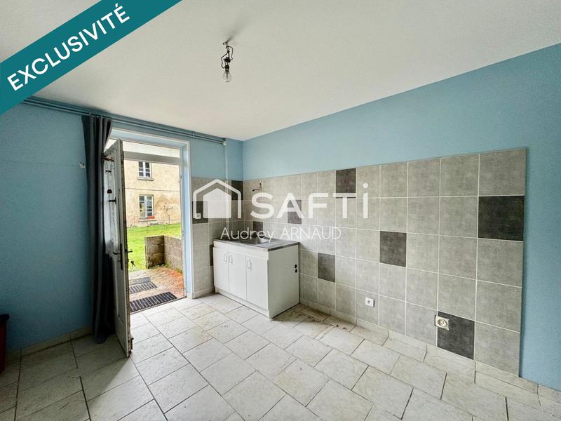 Maison de village - 138 m² - 9 pièces