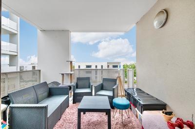 Appartement - 90 m² - 4 pièces